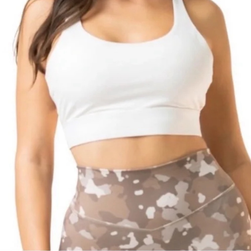 Balance Athletica (Vitality) The Quest Top - True North, Medium